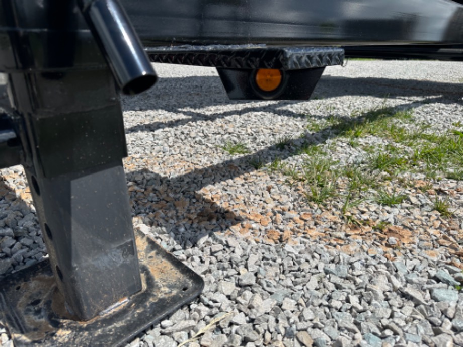 Dump trailer gooseneck  Gatormade Dump Trailers 